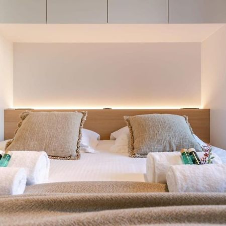 Stunning And Modern Apartment With Sunny Balcony 克诺克－海斯特 外观 照片